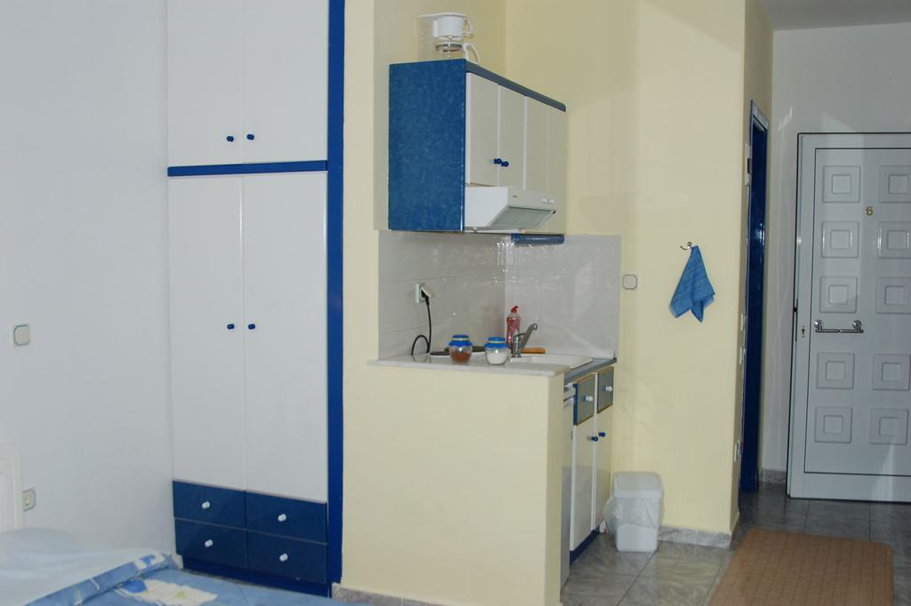 House Katerina Mediterranean Sarti Exteriér fotografie