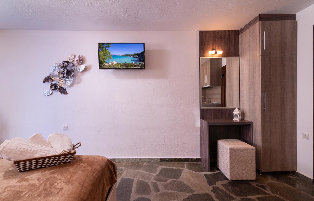 House Katerina Mediterranean Sarti Exteriér fotografie