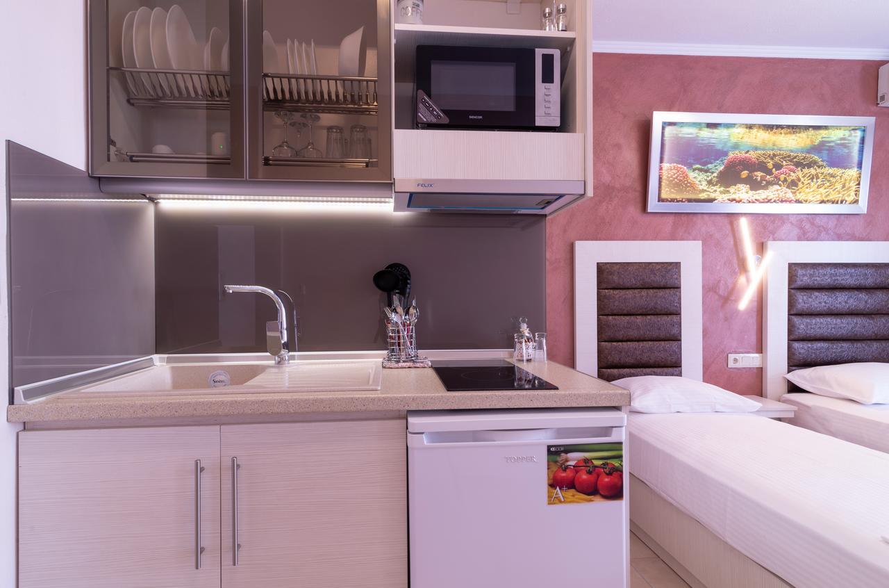 House Katerina Mediterranean Sarti Exteriér fotografie